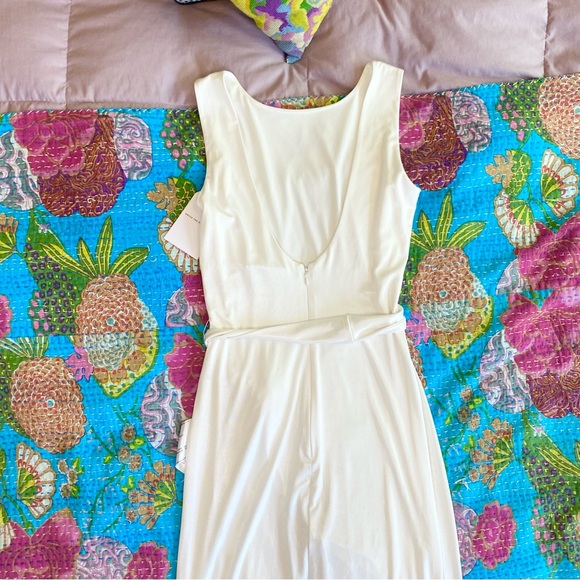 Dress The Population - NWT Karlie Sleeveless
Body-Con Midi Cocktail Dress White - Picture 8 of 16